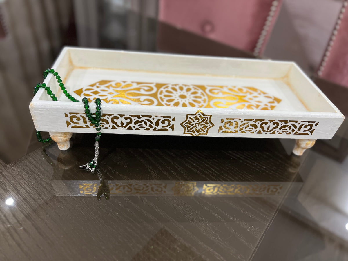 TRAY & STATEMENT CENTERPIECE