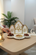 ISLAMIC SERVING TRAY | صِينِيَّة تَقْدِيم إِسْلَامِيَّة