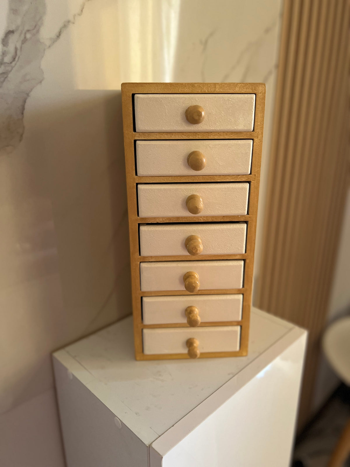 Wooden Organizer | مُنَظِّم خَشَب