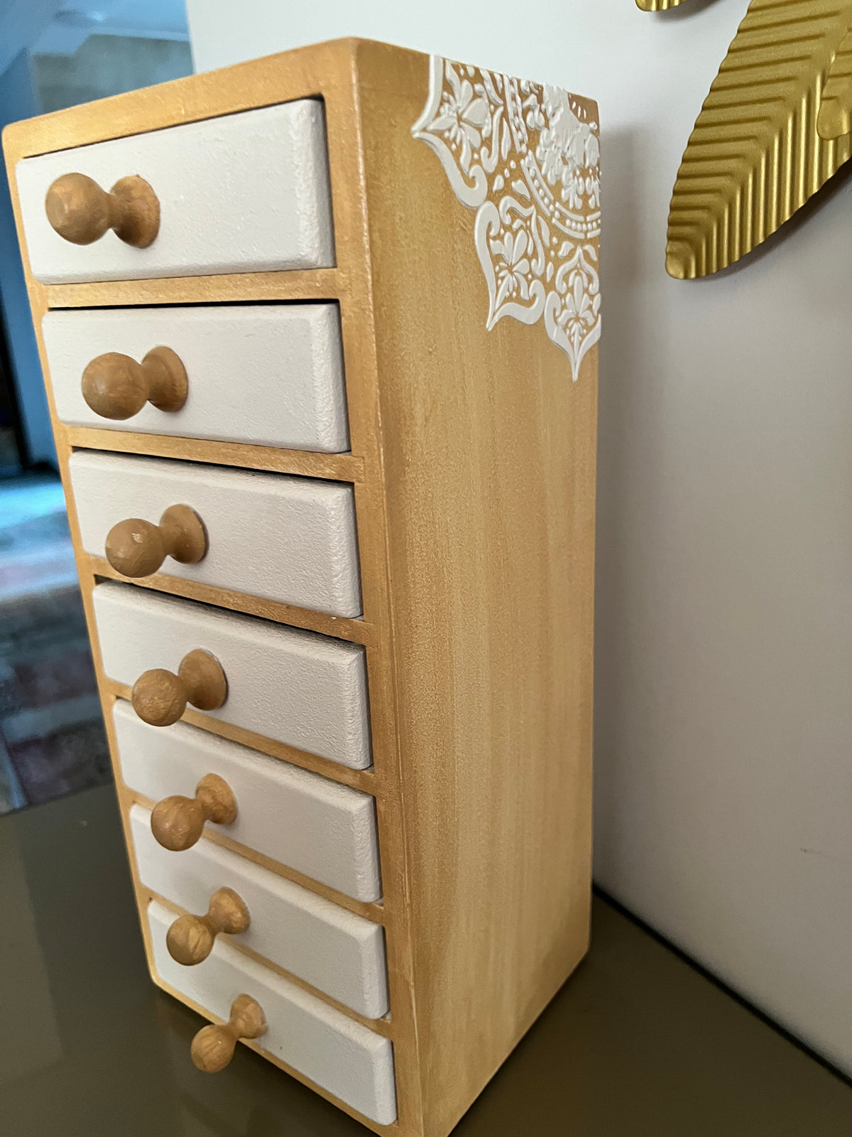 Wooden Organizer | مُنَظِّم خَشَب