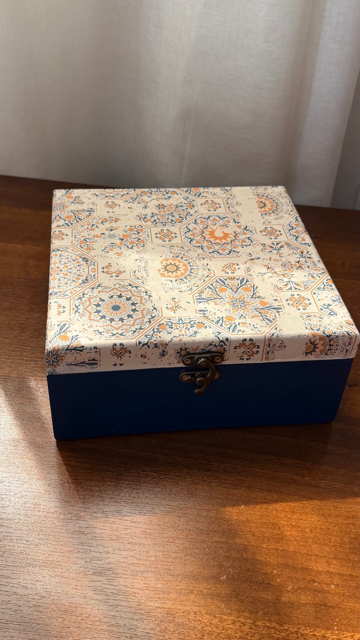 Tea Box / Accessories Organizer